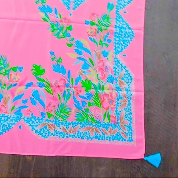 Lilly Pulitzer Pink and Blue Floral Sarong - Picture 3 of 5